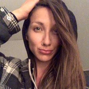 Meet your Posher, Leanne